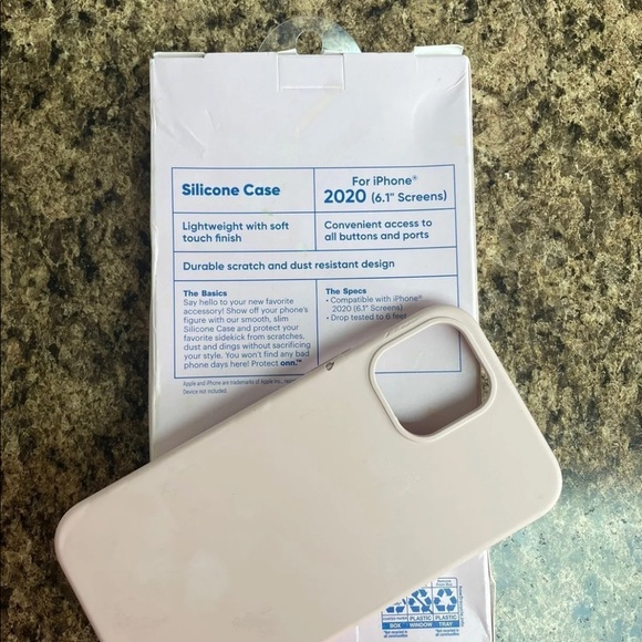 Iphone 12 phone case - Picture 7 of 7